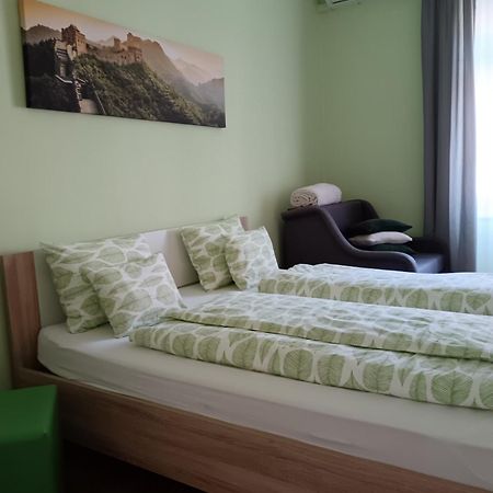 Hársfa apartman Makó Exteriör bild